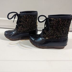 Insulated rain boots girls size 10